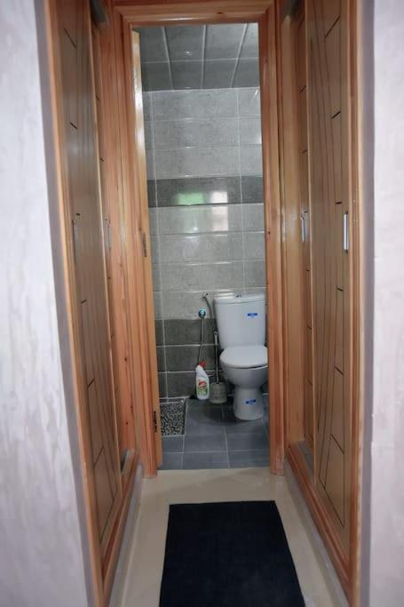 Appartement Azurite - Traditionnel & Spacieux Fez Eksteriør billede