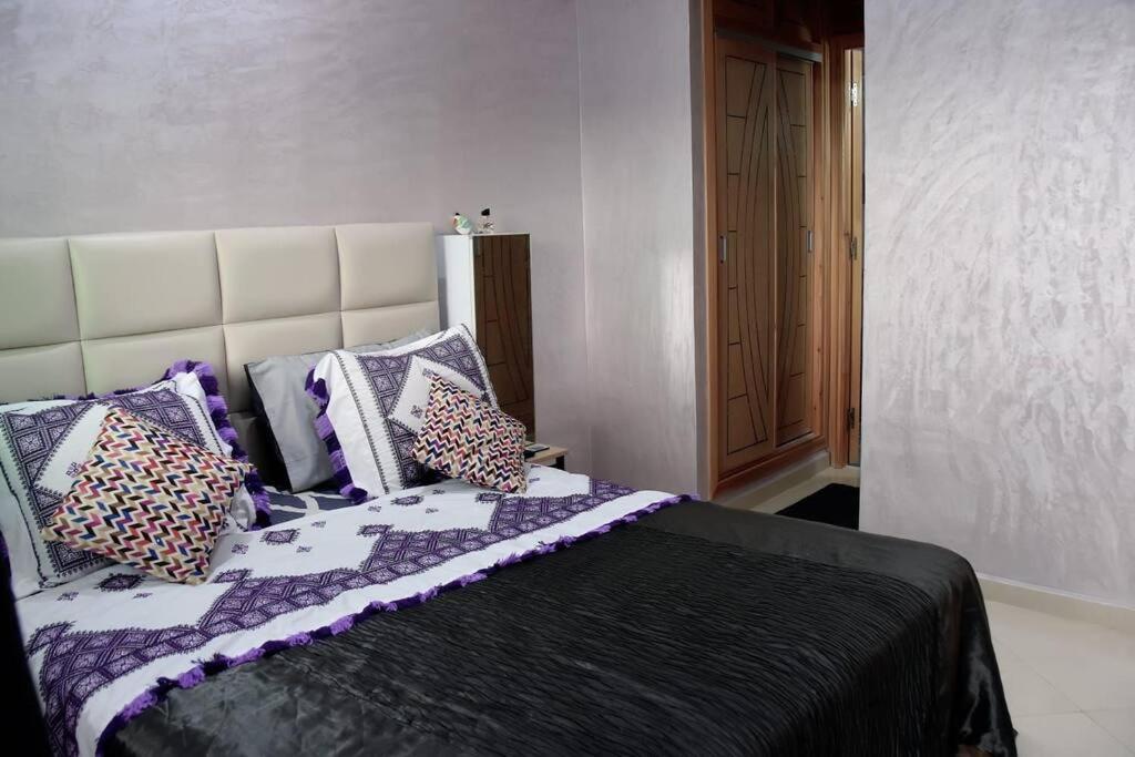 Appartement Azurite - Traditionnel & Spacieux Fez Eksteriør billede
